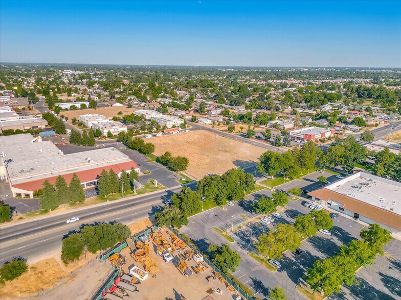More Photos Of 3940 Norwood Ave, Sacramento Land For Sale