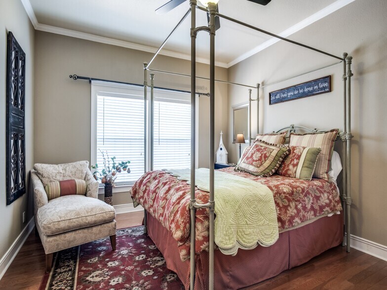 More Photos Of 118 N Plant Ave, Boerne Medical For Lease