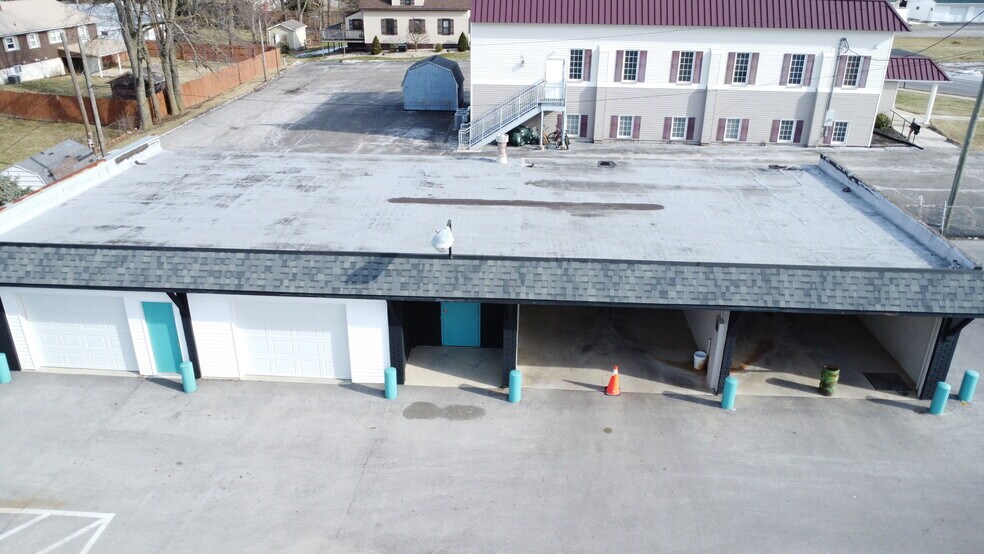 More Photos Of 380 Wentz St, Tiffin Carwash For Sale