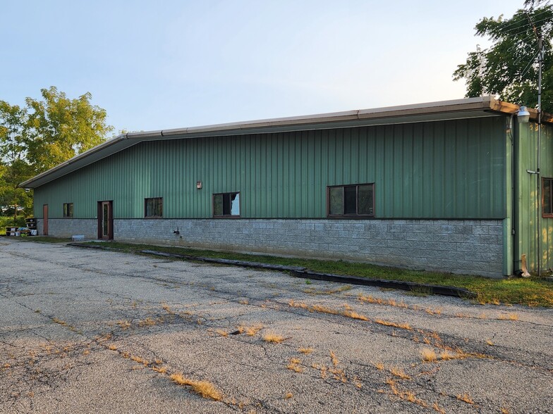 Primary Photo Of 1 Hook Rd, Rhinebeck Manufacturing For Sale