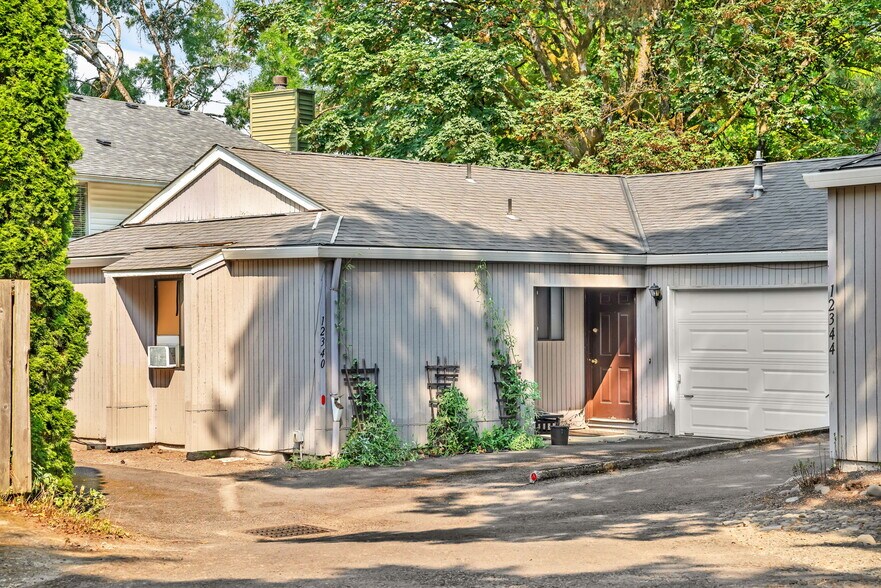 More Photos Of 12344 SW Sussex St, Beaverton Apartments For Sale