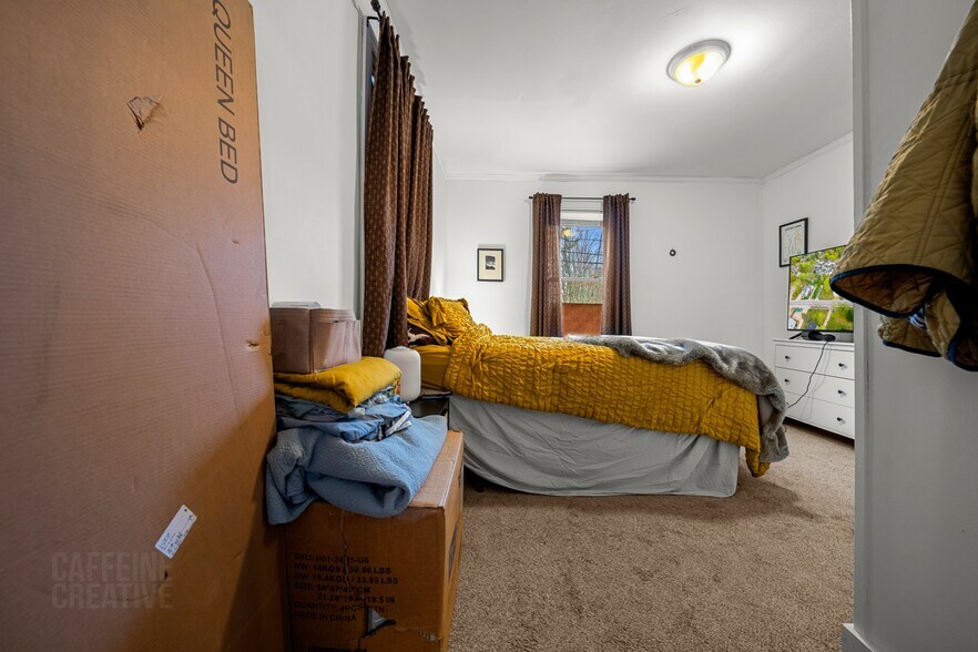 More Photos Of 15 South St, Freeport Apartments For Sale