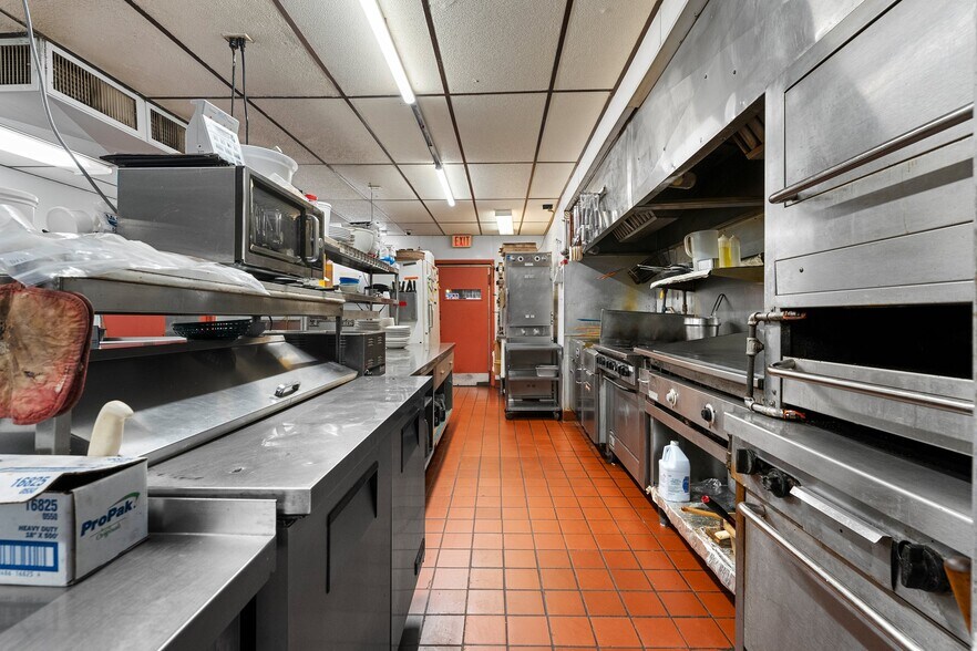 More Photos Of W11466 US Hwy 8, Dunbar Restaurant For Sale