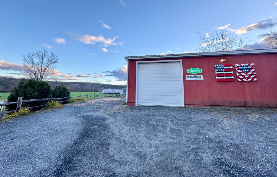 More Photos Of 75 VT-123, Westminster Restaurant For Sale