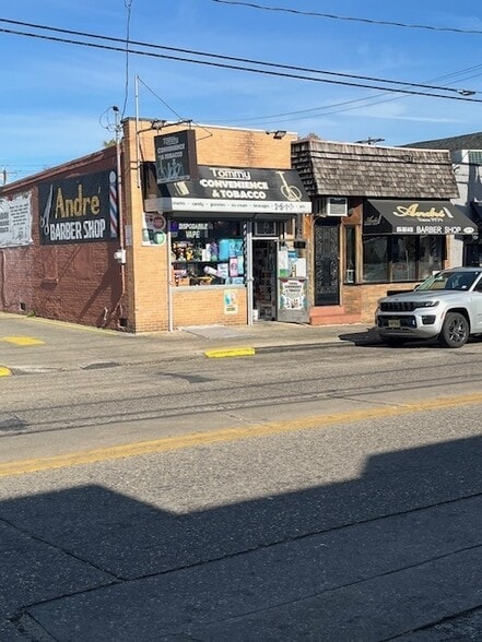 More Photos Of 3517 Federal St, Camden Storefront For Sale