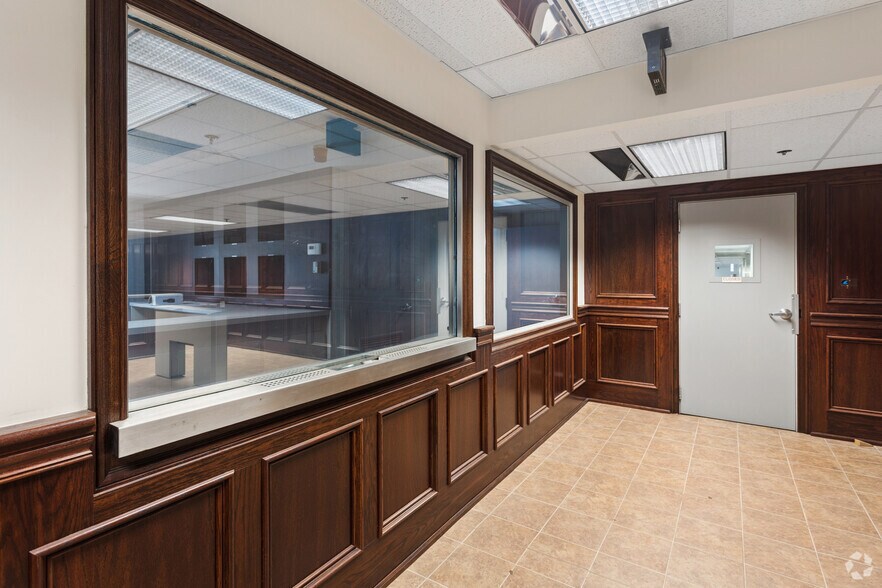 More Photos Of 319 Washington St, Johnstown Office For Sale