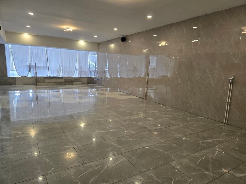 More Photos Of 9324 Liberty Rd, Randallstown Freestanding For Sale