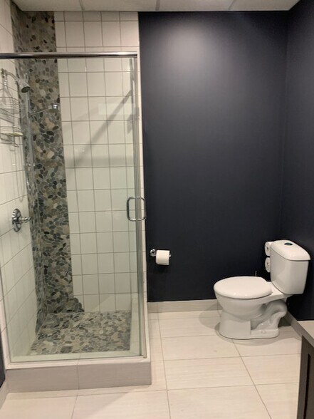 More Photos Of 15 Carlton Dr, St. Albert Flex For Sale