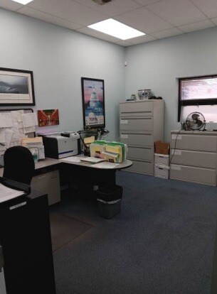 More Photos Of 1401 Lincoln Ave, Holbrook Industrial For Sale