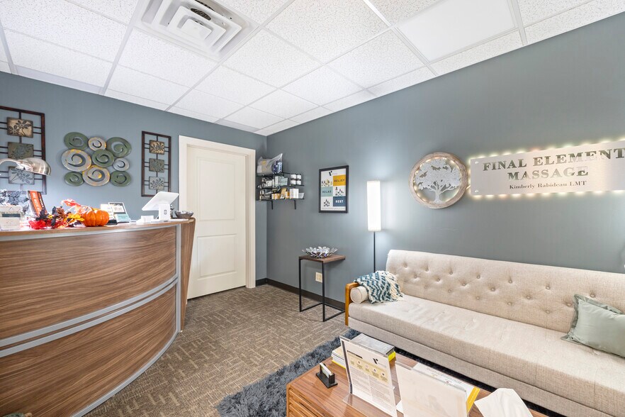 More Photos Of 510-514 Wilcox St, Castle Rock Office For Sale