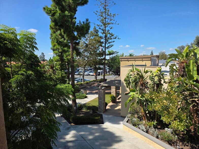 More Photos Of 17871 Santiago Blvd, Orange Medical For Lease