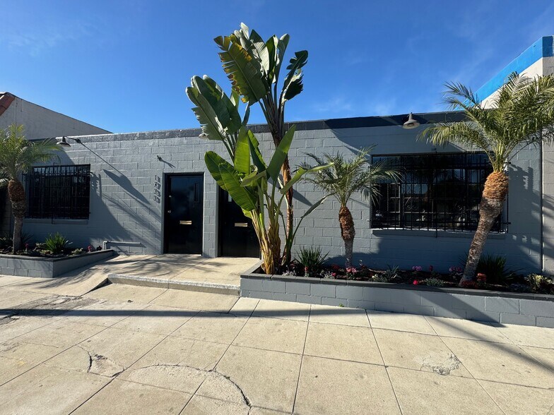 More Photos Of 1733 Border Ave, Torrance Light Manufacturing For Sale