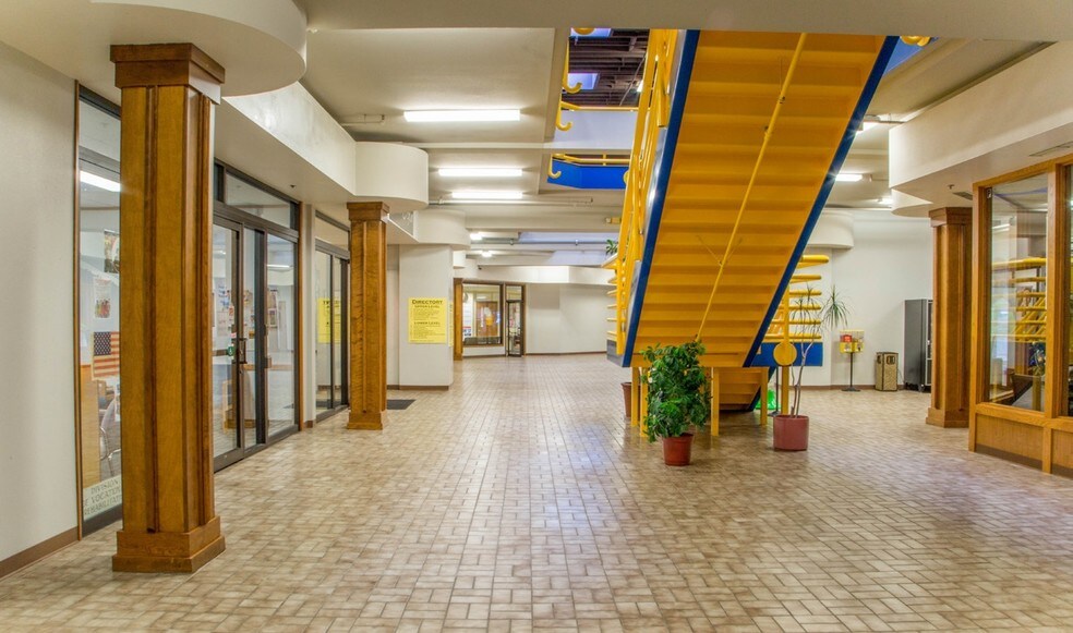 More Photos Of 228 W 1st St, Port Angeles General Retail For Sale