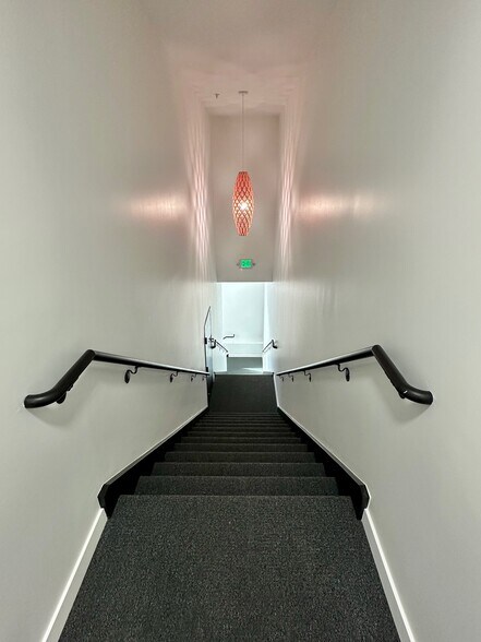 More Photos Of 4376 Forestdale Dr, Park City Research And Development For Sale