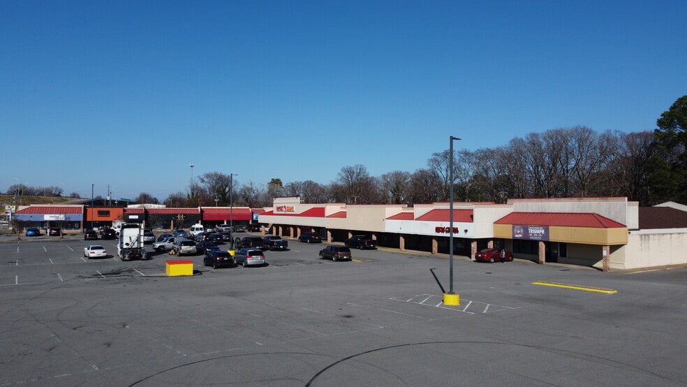 More Photos Of , Chesapeake General Retail For Sale