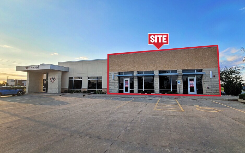 Primary Photo Of 1719 E Cambridge, Derby Storefront Retail Office For Lease