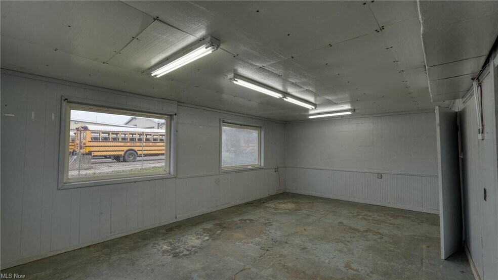 More Photos Of 11445 E Pike Rd, Cambridge Light Manufacturing For Lease