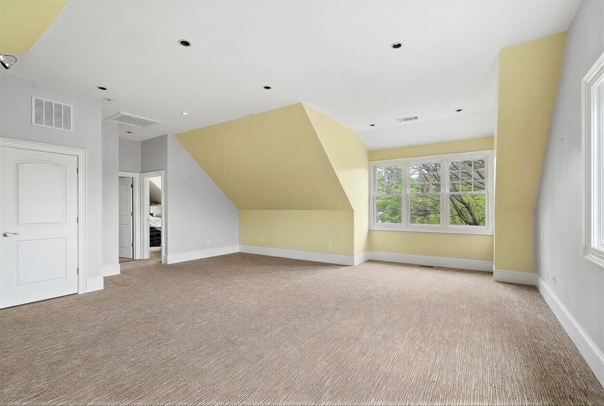 More Photos Of 1640 Piedmont Ave NE, Atlanta Office For Sale