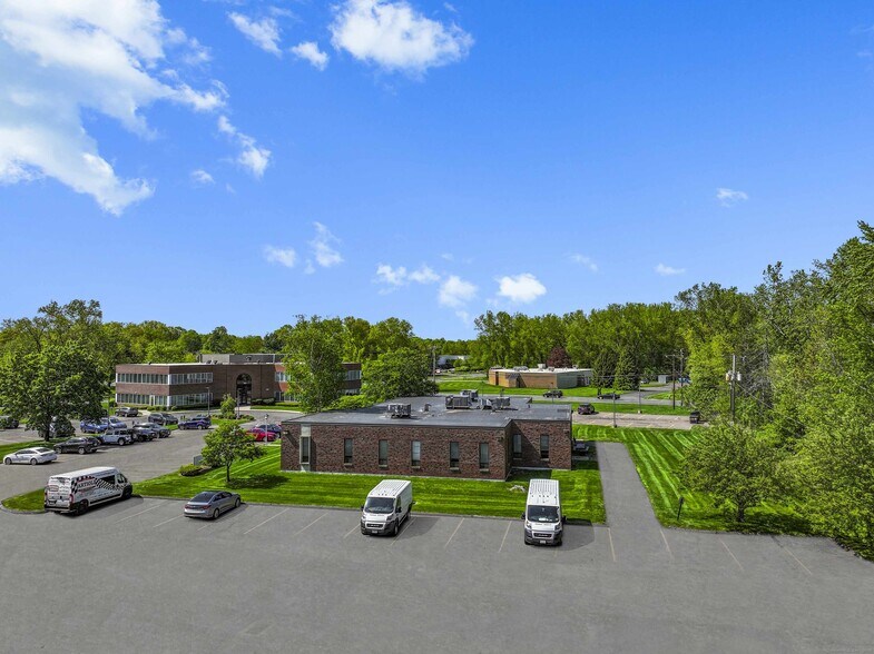 More Photos Of 103 Phoenix Ave, Enfield Medical For Lease