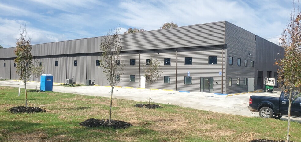 More Photos Of 115 Lumpkin County Pkwy, Dahlonega Office For Sale