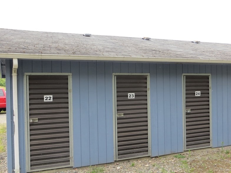 More Photos Of 820 State Route 161 N, Eatonville Self Storage For Lease