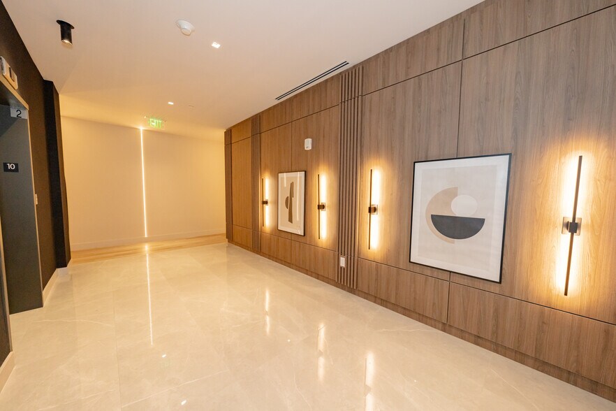 More Photos Of 800 N Federal Hwy, Hallandale Beach Office For Sale