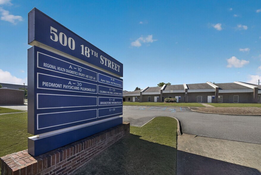 More Photos Of 500 18th St, Columbus Medical For Lease