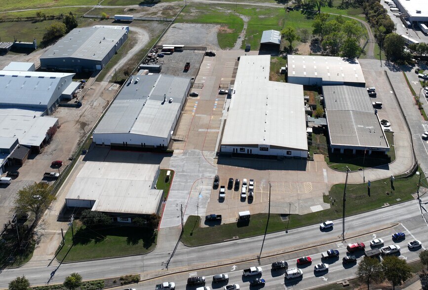 More Photos Of 3105 Justin Rd, Flower Mound Unknown For Lease