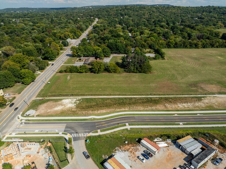 More Photos Of 1070 Marinoni Drive, Fayetteville Land For Lease