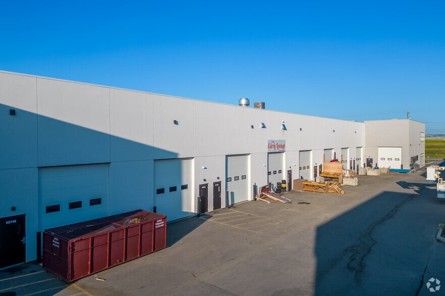 More Photos Of 3730 108 Ave NE, Calgary Service Station For Sale