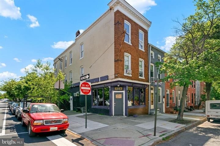 More Photos Of 301 S Ann St, Baltimore Storefront Retail Residential For Sale