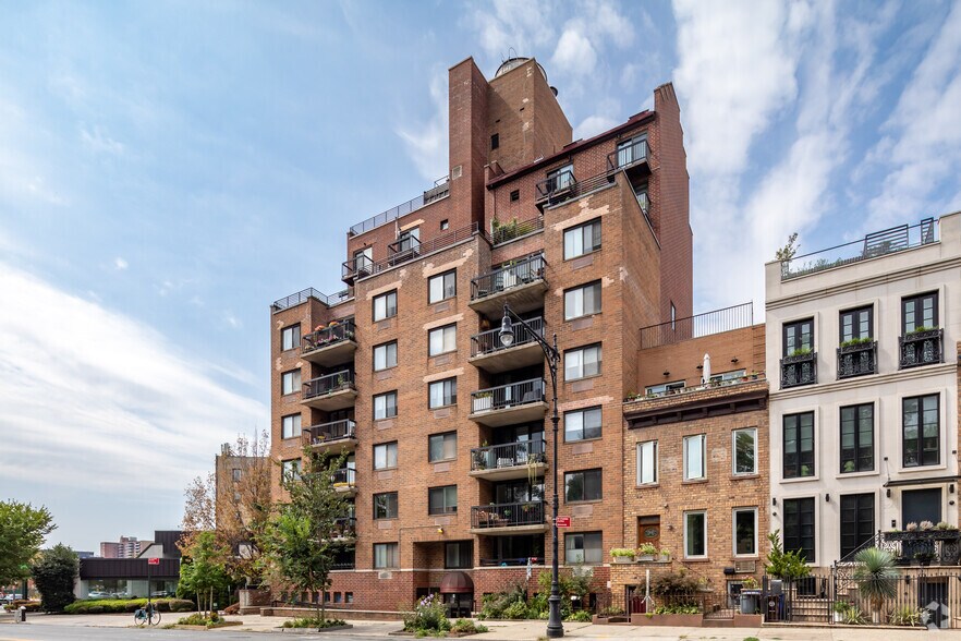 More Photos Of 207 Prospect Park SW, Brooklyn Apartments For Sale