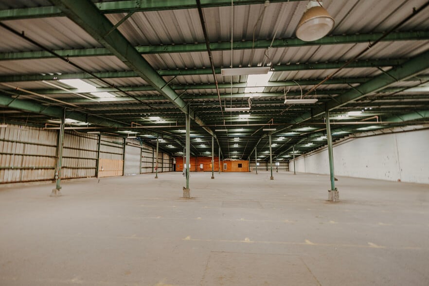More Photos Of 1720 Metcalf Ave, Thomasville Warehouse For Lease