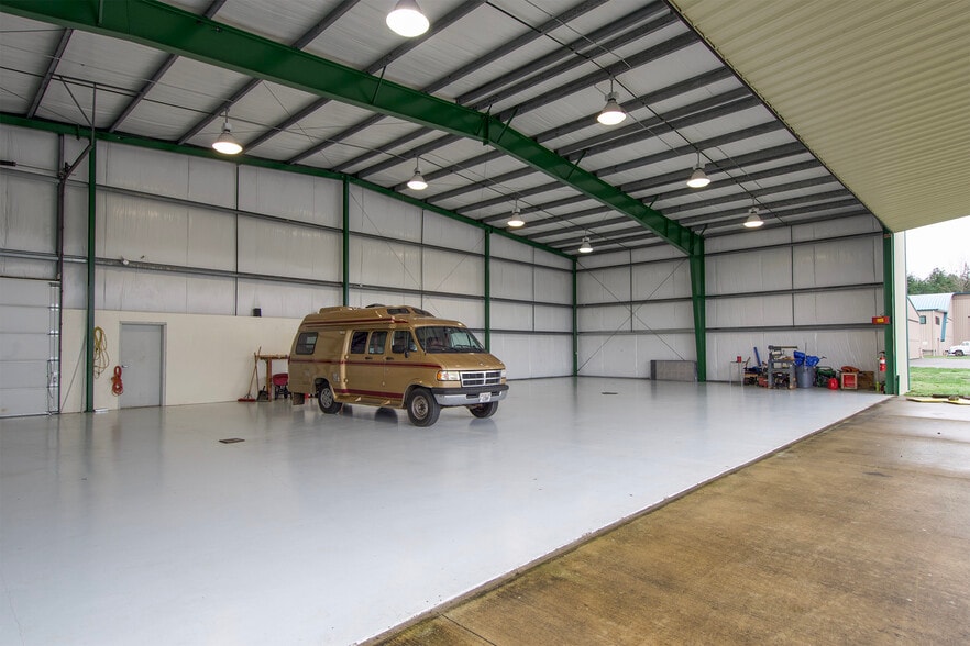 More Photos Of 191 Airport Rd, Port Townsend Airplane Hangar For Sale