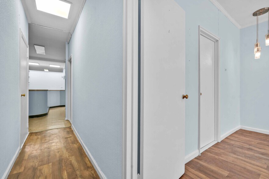 More Photos Of 45-14 48th St, Woodside Office Residential For Sale