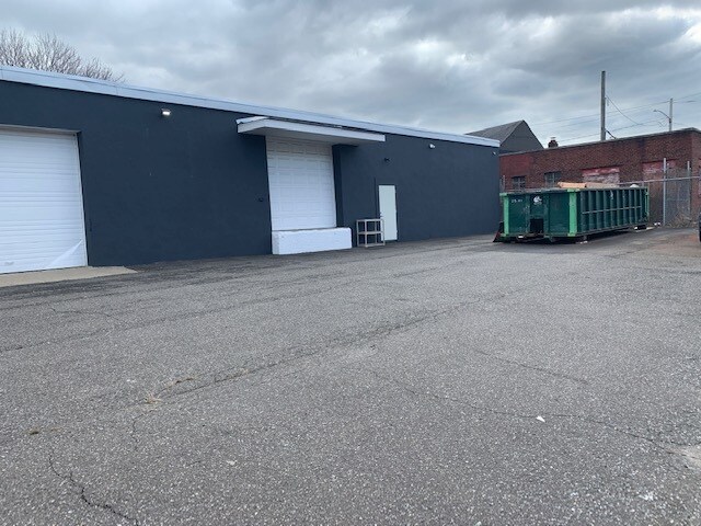 More Photos Of 1318 Kossuth St, Bridgeport Industrial For Sale