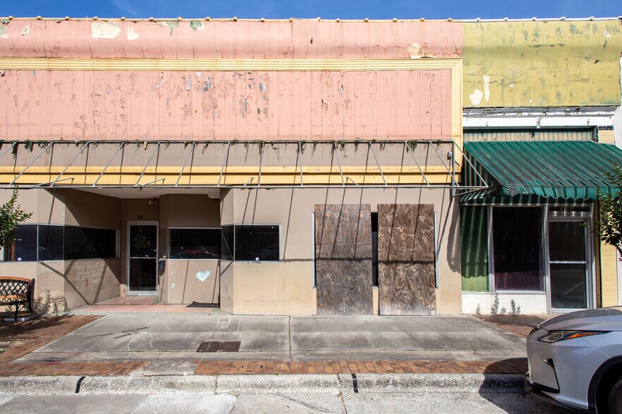 More Photos Of 310 & 312 Pendleton St, Waycross Storefront For Sale
