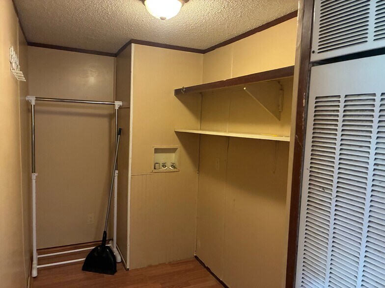 More Photos Of 382 County Road 4450, Kempner Manufactured Housing Mobile Home Park For Sale