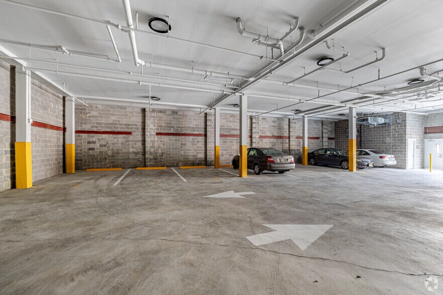 More Photos Of 1 Center St, Clifton Apartments For Lease