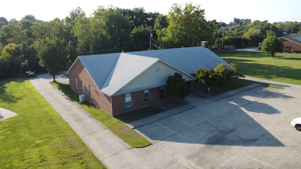 More Photos Of 106 Diagnostic Dr, Frankfort Medical For Lease