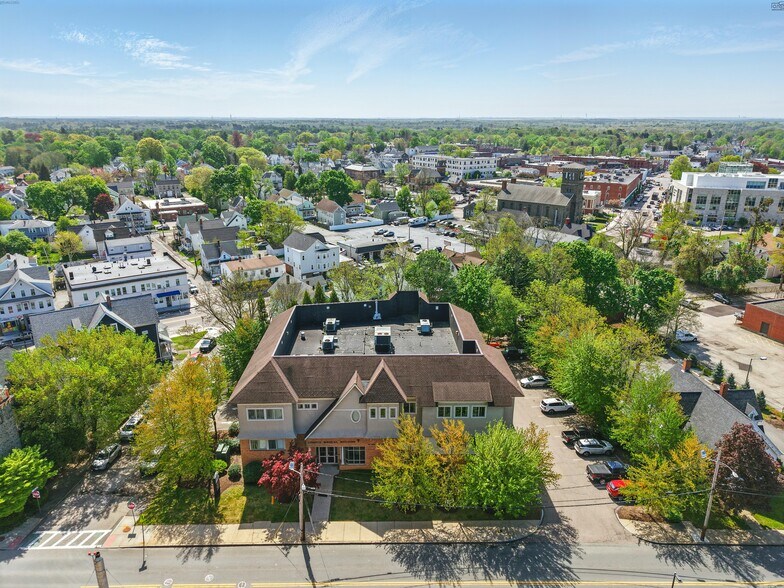 More Photos Of 91 Washington St, Taunton Medical For Lease