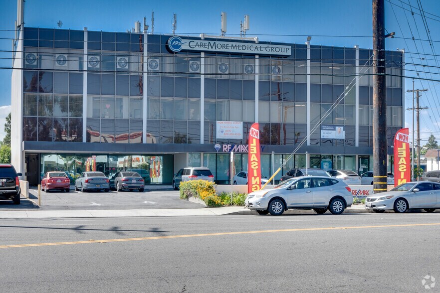 More Photos Of 9040 Telegraph Rd, Downey Medical For Lease
