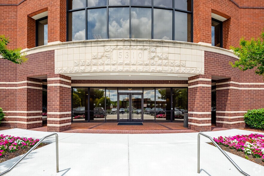 More Photos Of 5310 Maryland Way, Brentwood Office For Lease