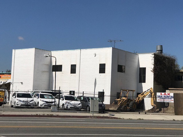 Primary Photo Of 10600 Victory Blvd, North Hollywood Office For Lease