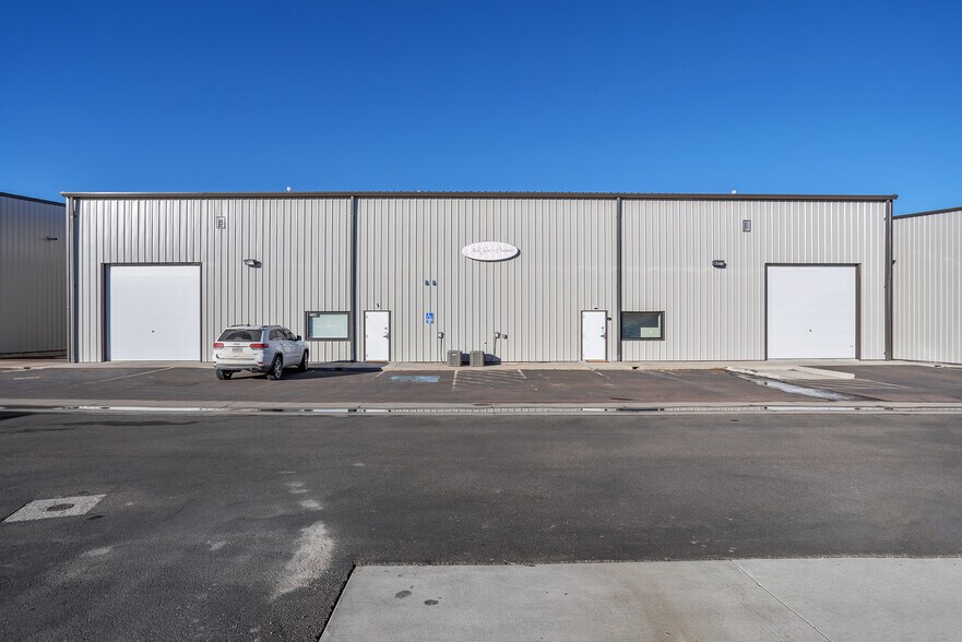 More Photos Of 2536 Old Happy Jack Rd, Cheyenne Flex For Sale