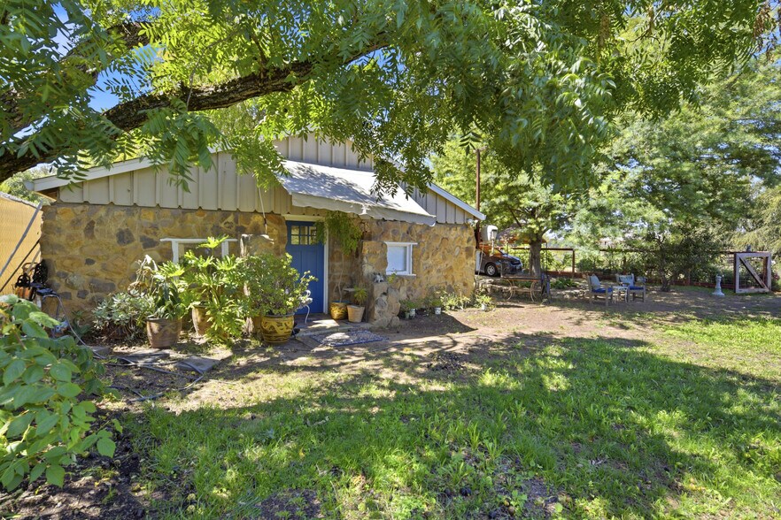 More Photos Of 10095 Monterey Rd, Gilroy Land For Sale