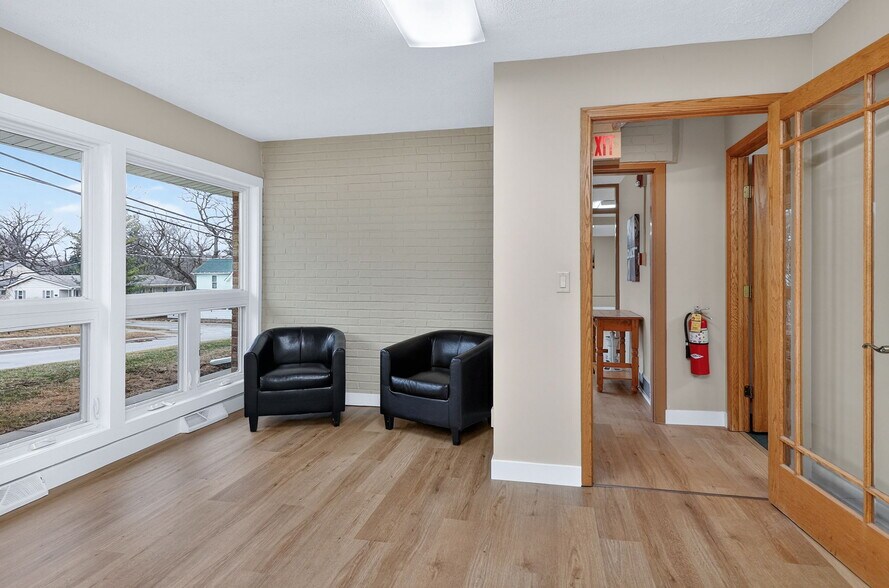 More Photos Of 207 Webster St, Batavia Office Residential For Sale