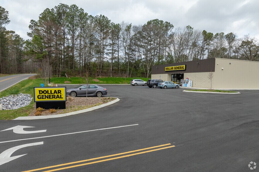 More Photos Of 2070 Shannon Oxmoor Rd, Hoover General Retail For Sale