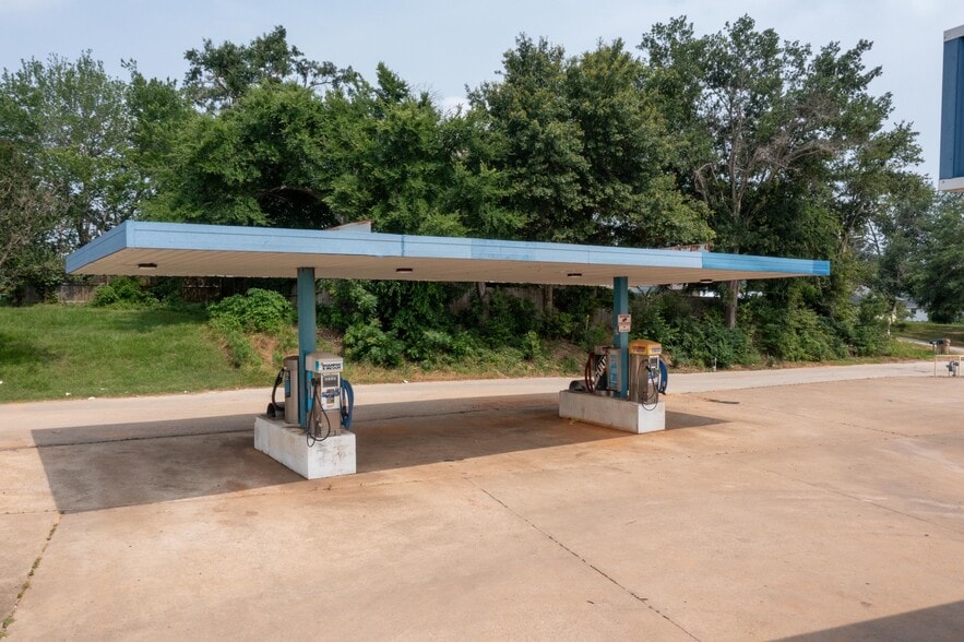 More Photos Of 980 State 155 hwy, Frankston Carwash For Sale