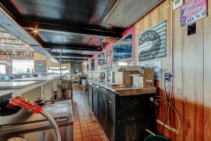 More Photos Of 3090 34th St N, Saint Petersburg Restaurant For Sale